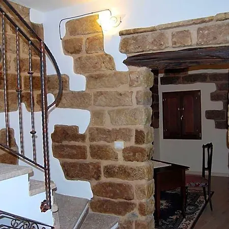 Colti Di Rosa